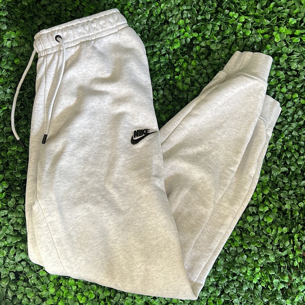 White Nike joggers